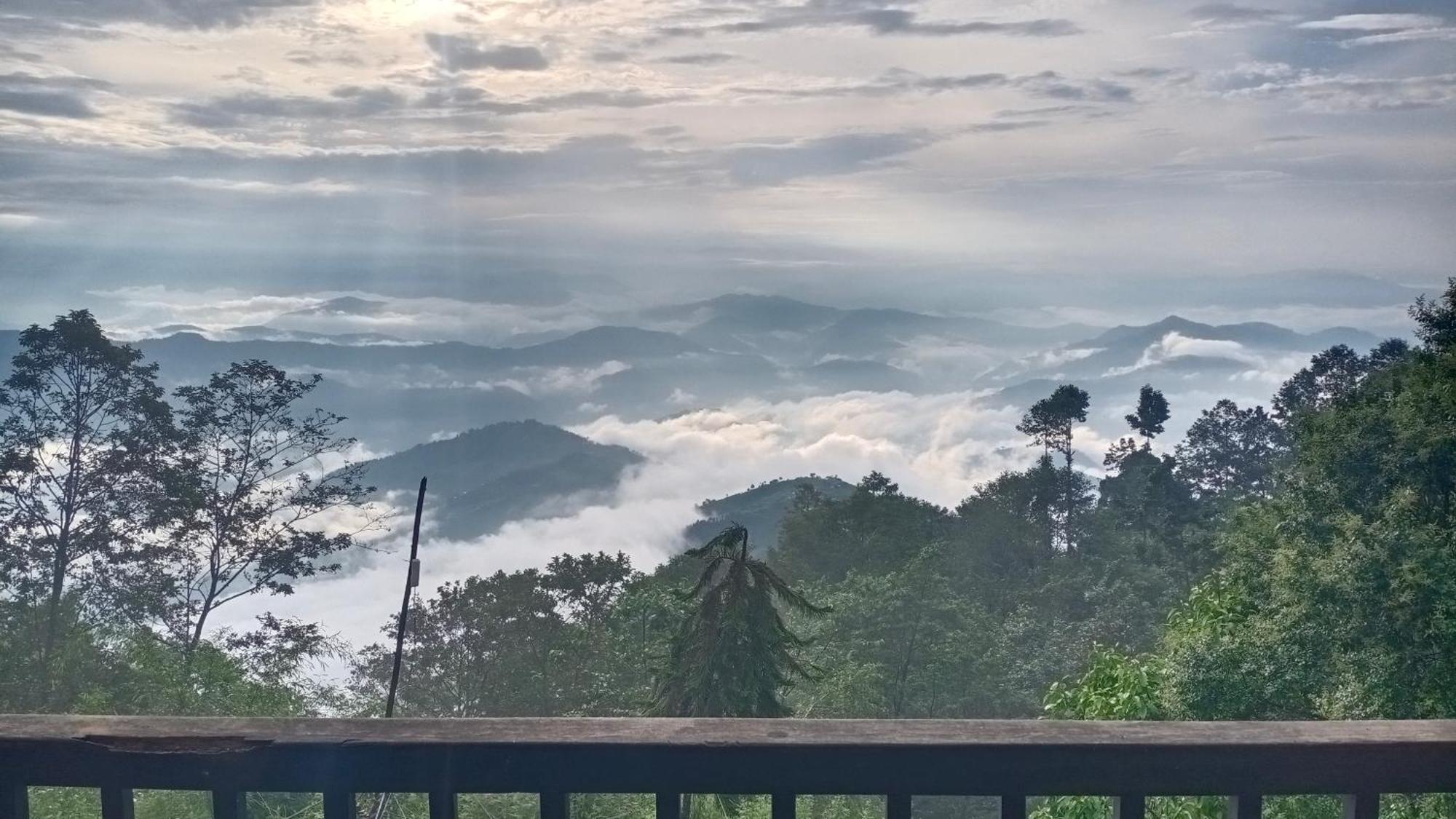 Hotel Chautari Pvt Ltd Nagarkot Exteriör bild