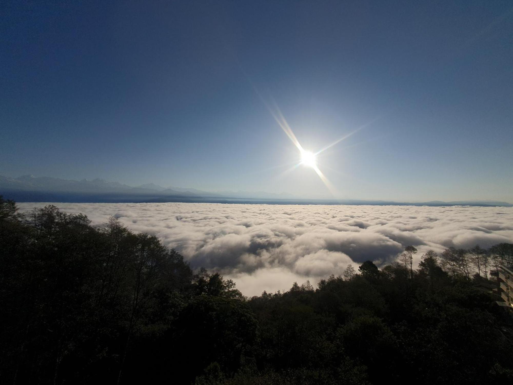 Hotel Chautari Pvt Ltd Nagarkot Exteriör bild