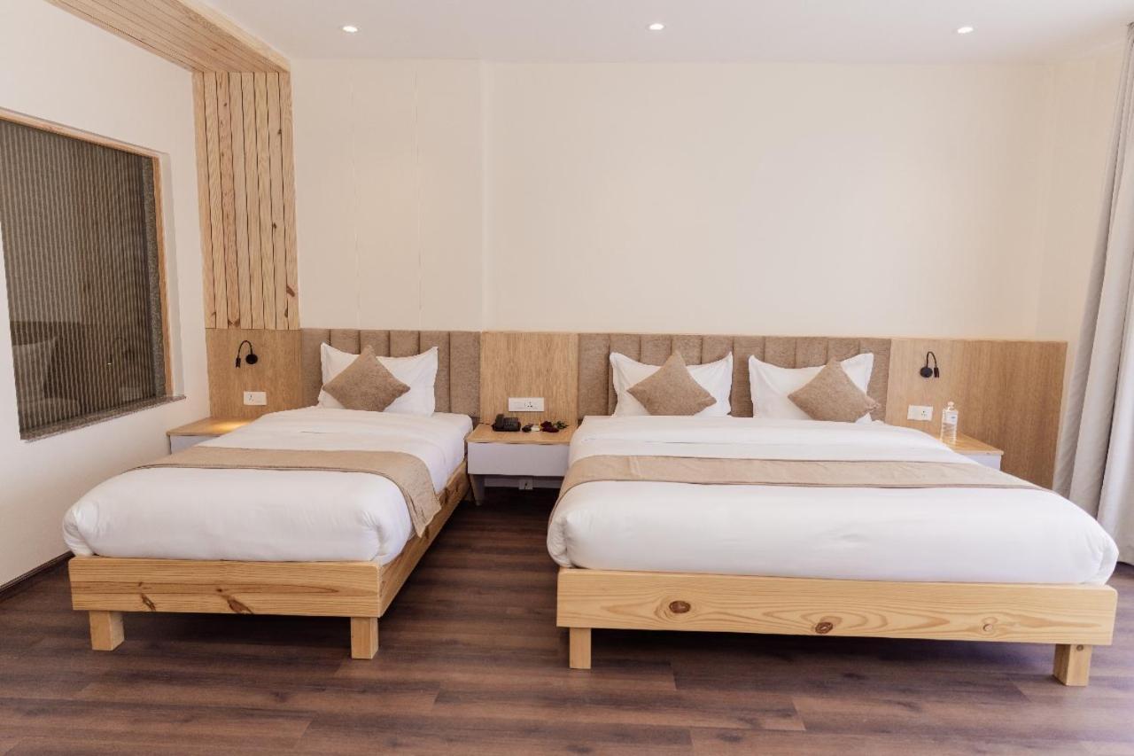 Hotel Chautari Pvt Ltd Nagarkot Exteriör bild