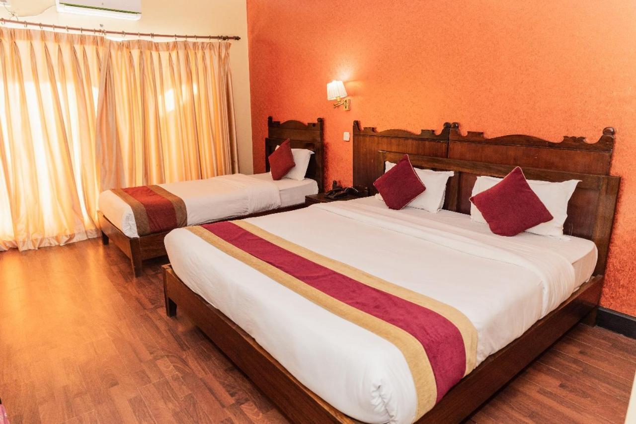 Hotel Chautari Pvt Ltd Nagarkot Exteriör bild