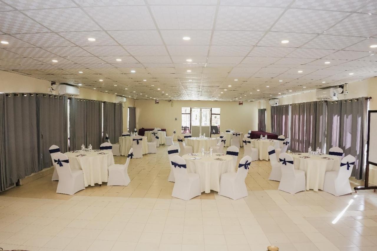 Hotel Chautari Pvt Ltd Nagarkot Exteriör bild